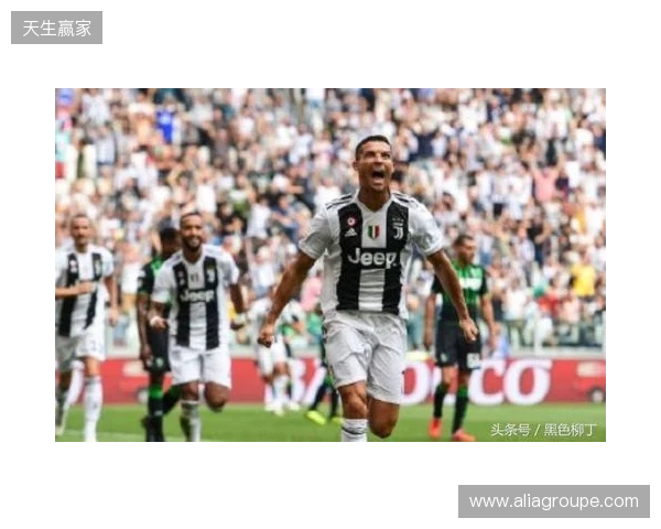 法兰克福内讧：球员场上互喷，并质疑主帅为何领先还要狂攻